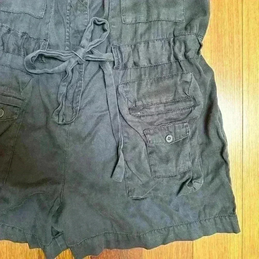 French Connection | Dark grey one piece shorts romper jumpsuit size 8 or medium - Picture 3 of 12